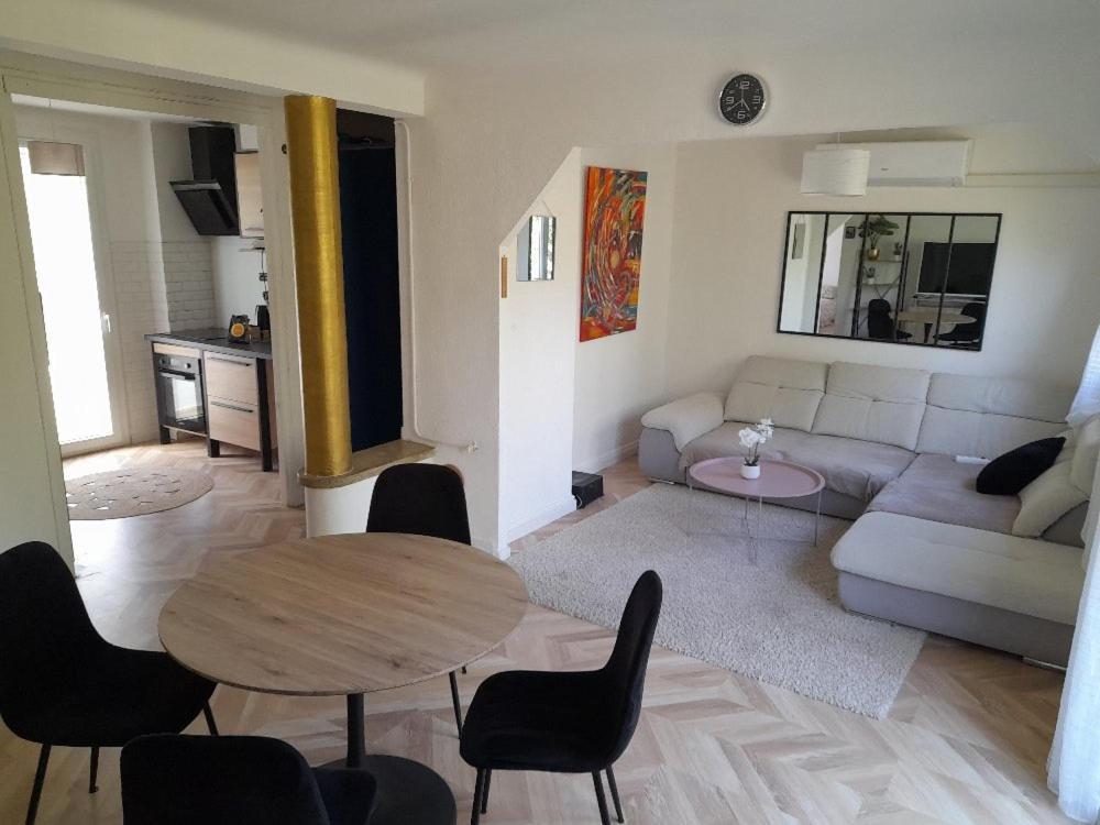 Appartement Aux Alyscamps 2, Climatisation, Wifi, Parking Arles Exterior foto