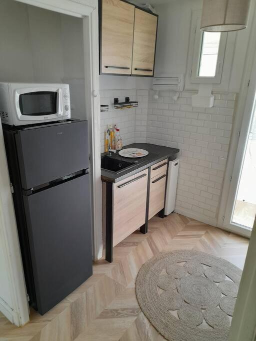 Appartement Aux Alyscamps 2, Climatisation, Wifi, Parking Arles Exterior foto