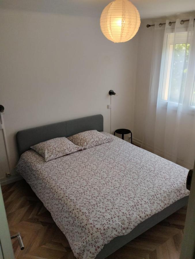 Appartement Aux Alyscamps 2, Climatisation, Wifi, Parking Arles Exterior foto